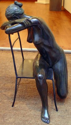 Patrick Brun, artiste Sculpteur, galerie d'art Kallist 21, titre de l'oeuvre, Pose  la chaise